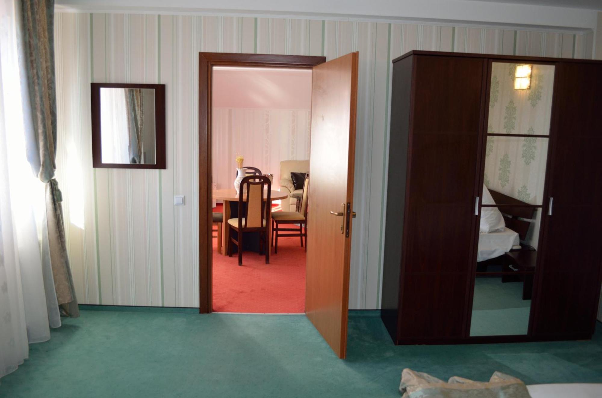 Hotel Rusu Petroşani Pokoj fotografie