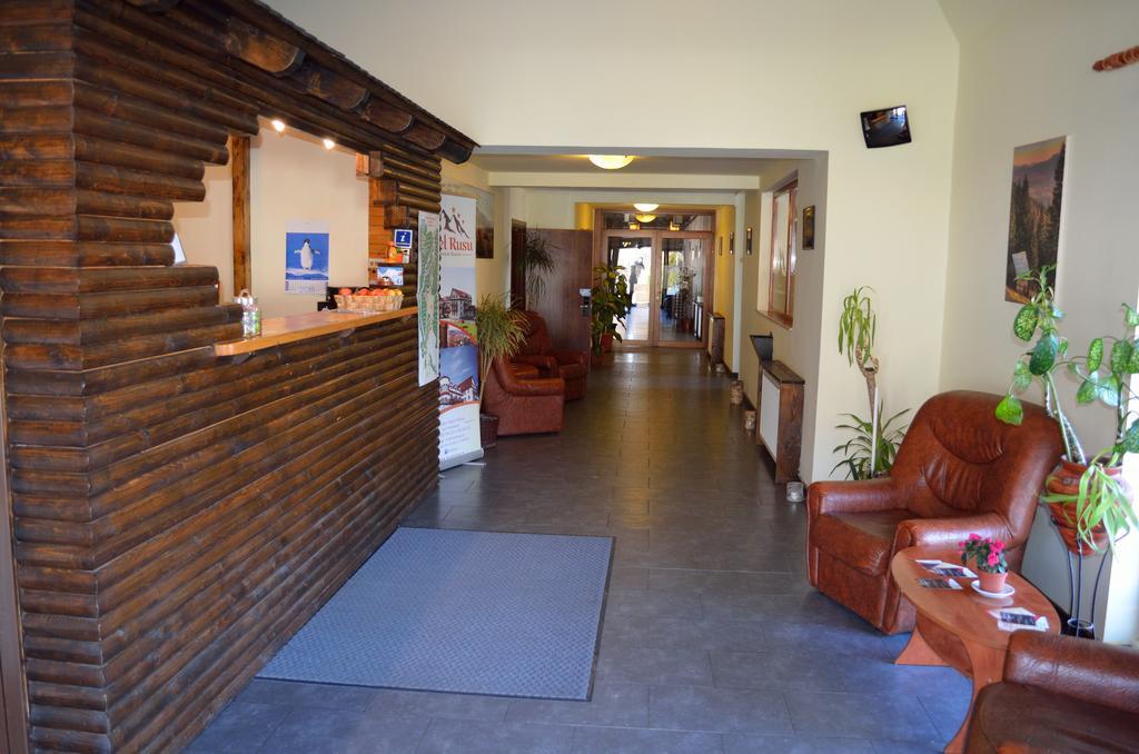 Hotel Rusu Petroşani Exteriér fotografie
