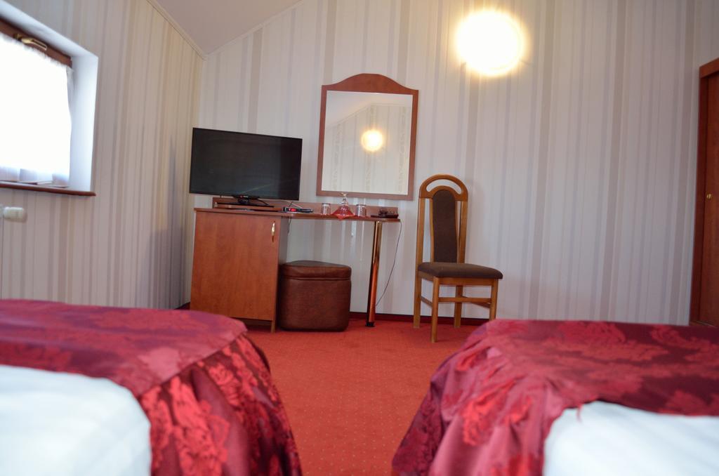Hotel Rusu Petroşani Exteriér fotografie